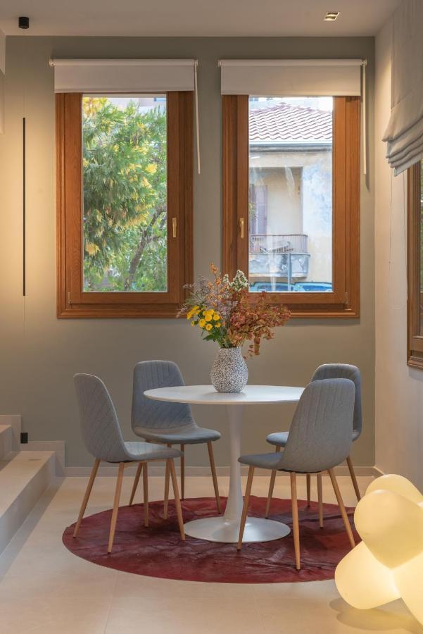 Appartement Set Of Flats Vol 1 2 3 à Tríkala Extérieur photo